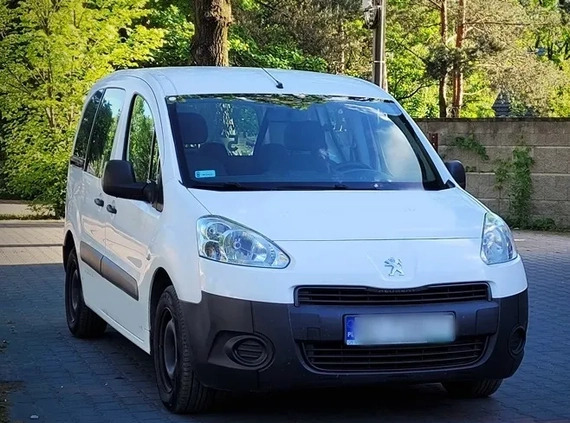 Peugeot Partner cena 23000 przebieg: 250000, rok produkcji 2014 z Otwock małe 67
